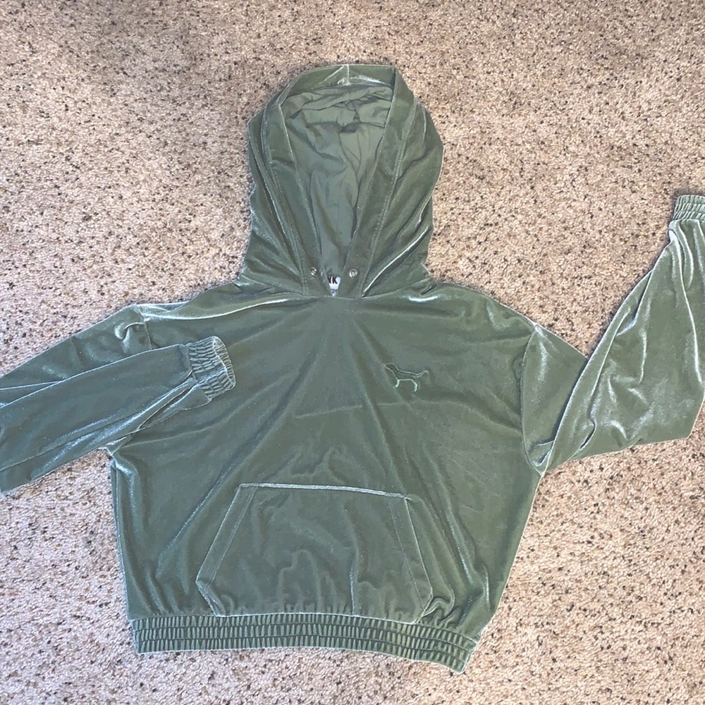 Green velvet cropped PINK hoodie